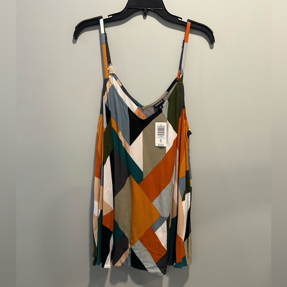 Torrid Crinkle Geometric Print Swing Cami NWT